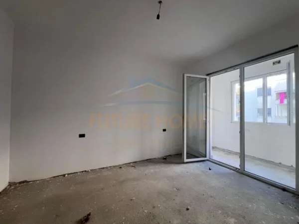 Tirane, shitet apartament 1+1 Kati 5, 71 m² 115.000 € (DRITAN HOXHA)