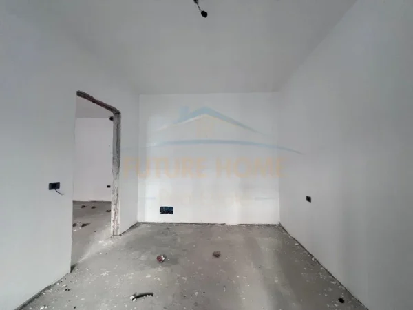 Tirane, shitet apartament 1+1 Kati 5, 71 m² 115.000 € (DRITAN HOXHA)