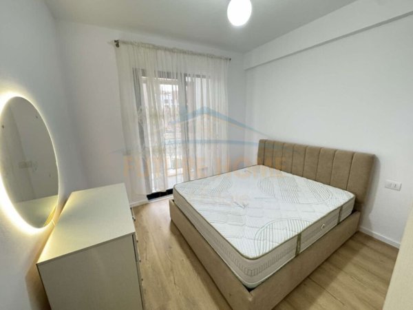 Tirane, jepet me qera apartament 1+1 Kati 2, 71 m² 430 € (Unaza e Re)