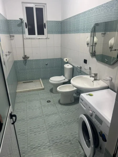 APARTAMENT 1+1 ME QIRA