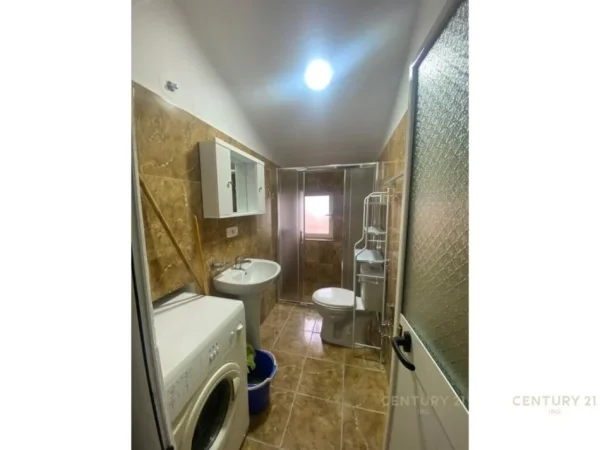 Tirane, shes apartament 1+1+Aneks+Ballkon Kati 6, 61 m² 160.000 € (Bulevardi Zogu I)