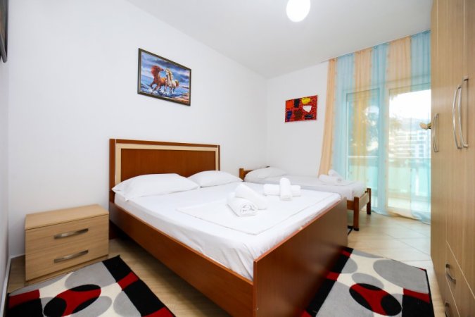 Vlore, Apartamente me qera ditore | javore | mujore