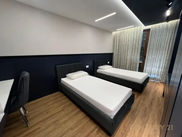 Tirane, shes apartament 2+1+Aneks+Ballkon Kati 2, 97 m² 250.000 € (SHESHI WILSON)