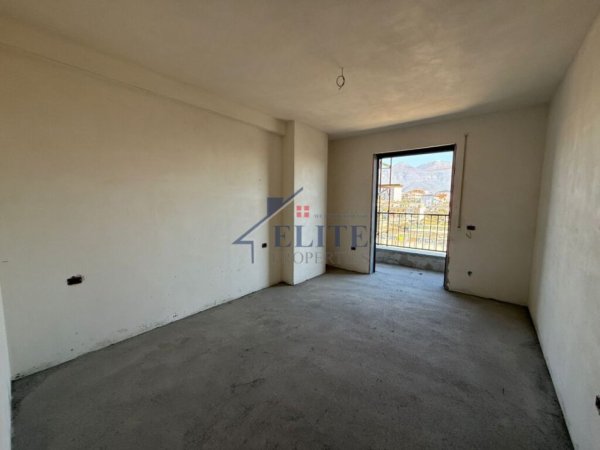 Tirane, shitet apartament 1+1+Ballkon Kati 1, 86 m² 100.260 € (Paskuqan)