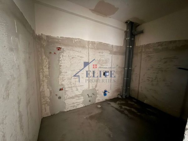 Tirane, shitet apartament 1+1+Ballkon Kati 1, 86 m² 100.260 € (Paskuqan)