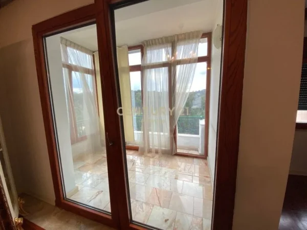 Tirane, shes apartament 2+1+Aneks+Ballkon Kati 9, 450 m² (AIR ALBANIA)