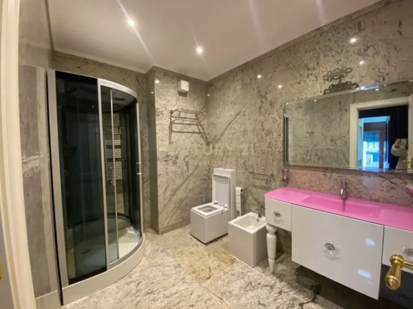 Tirane, shes apartament 2+1+Aneks+Ballkon Kati 9, 450 m² (AIR ALBANIA)