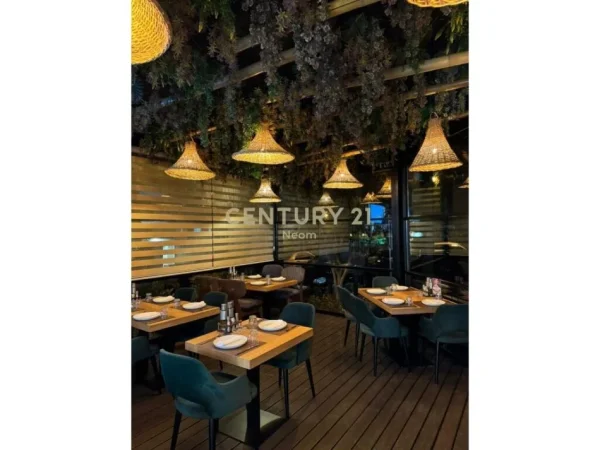 Tirane, shes bar-resorant Kati 0, 190 m² 600.000 € (MOZAIKU I TIRANES)