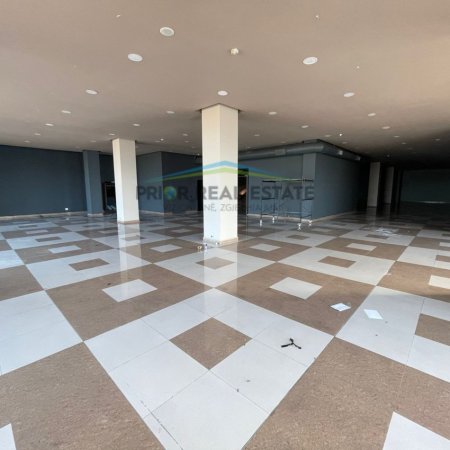 Tirane, jepet me qera ambjent biznesi Kati 2, 750 m² 2.625 € (Autostrade Tr-Dr)