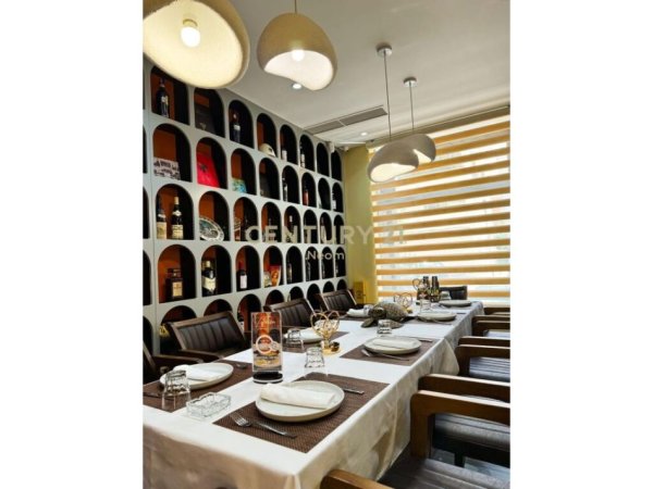 Tirane, shes lokal Kati 0, 190 m² 600.000 € (MOZAIKU I TIRANES)
