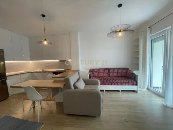 Tirane, jepet me qera apartament 1+1+Aneks+Ballkon Kati 0, 64 m² 800 € (Liqeni i Thate)