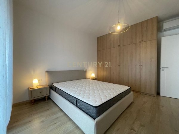 Tirane, jepet me qera apartament 1+1+Aneks+Ballkon Kati 0, 64 m² 800 € (Liqeni i Thate)