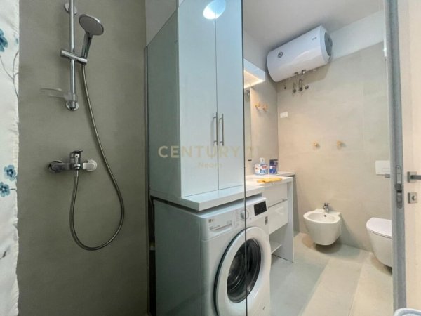Tirane, jepet me qera apartament 1+1+Aneks+Ballkon Kati 0, 64 m² 800 € (Liqeni i Thate)