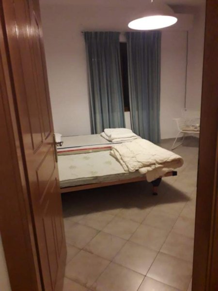 Tirane, jepet me qera apartament 3+1+BLK Kati 3, 110 m² 40.000 Leke (Rruga Muhamed Deliu)