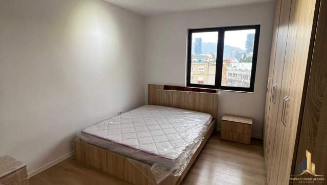 Tirane, jepet me qera apartament 2+1 Kati 5, 78 m² 500 Euro (Rruga Durresit)