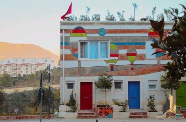 Tirane, shitet apartament 3+1+BLK Kati 2, 210 m² 220.000 Euro (Rezidenca Kodra e Diellit 2)