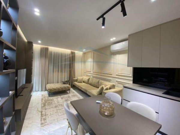 Tirane, jap me qera apartament 1+1+BLK Kati 7, 67 m² 600 Euro (rruga teodor keko)