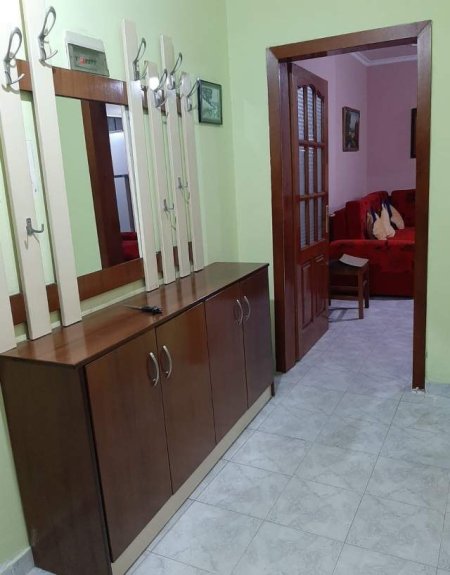 Tirane, jepet me qera apartament 2+1+BLK Kati 7, 105 m² 450 Euro (Pallati me Shigjeta)