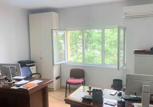 Tirane, shes apartament 4+1+BLK Kati 3, 130 m² 230.000 Euro (Rruga Sami Frashëri Tiranë,Shqipëria)