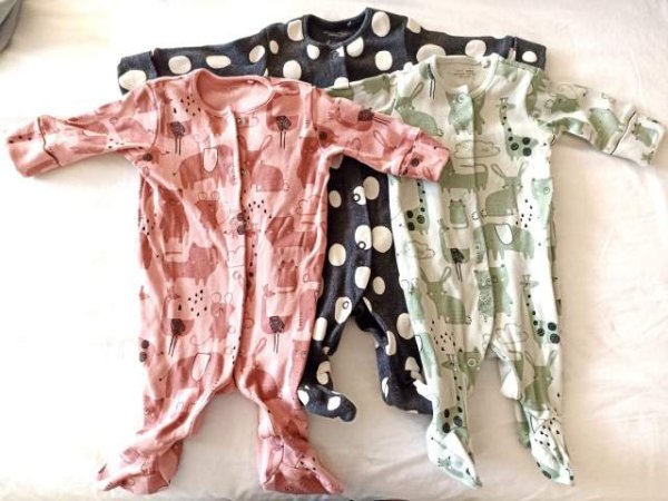 Tirane, ofroj Next  Baby Pyjamas 1.500 Leke