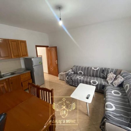 Durres, jepet me qera apartament 1+1+BLK Kati 0, 160 Euro (2 Eldat,Ish Këneta)