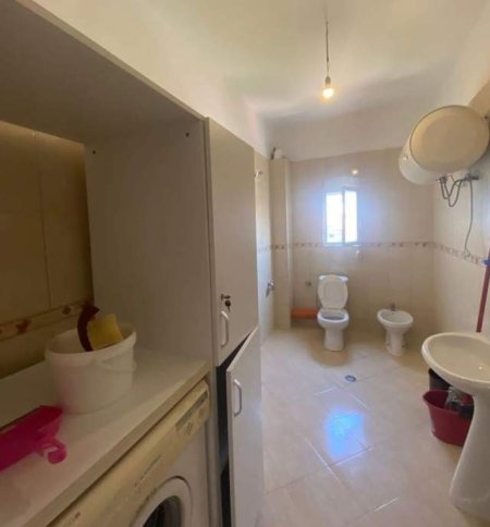 Tirane, jepet me qera apartament 3+1+BLK Kati 3, 120 m² 350 Euro (Don Bosko)