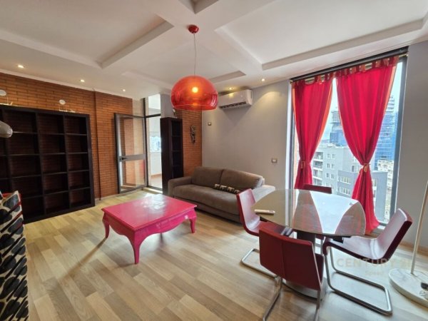 Tirane, jepet me qera apartament 2+1+Aneks+Ballkon Kati 10, 90 m² 850 € (15 kateshi)