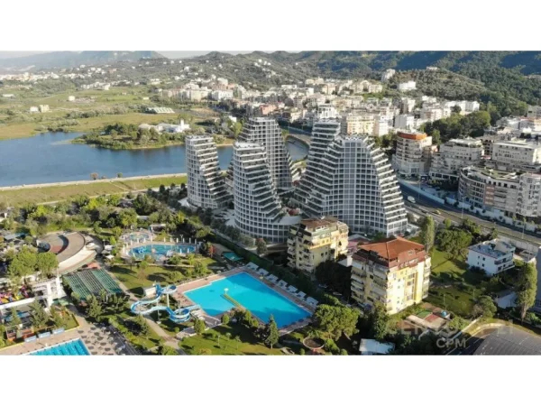 Tirane, jepet me qera apartament 3+1+Aneks+Ballkon Kati 9, 200 m² 3.000 € (Lake View Residence)