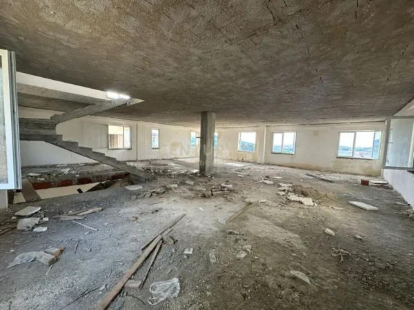 Tirane, shes Vile 3 Katshe Kati 4, 800 m² (Secret Garden Residence)