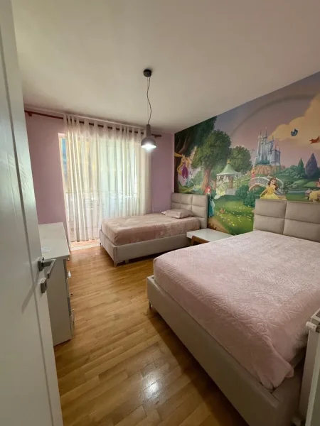 Tirane, shitet apartament 3+1+Aneks+Ballkon Kati 7, 150 m² 310.000 € (Komuna e Parisit)