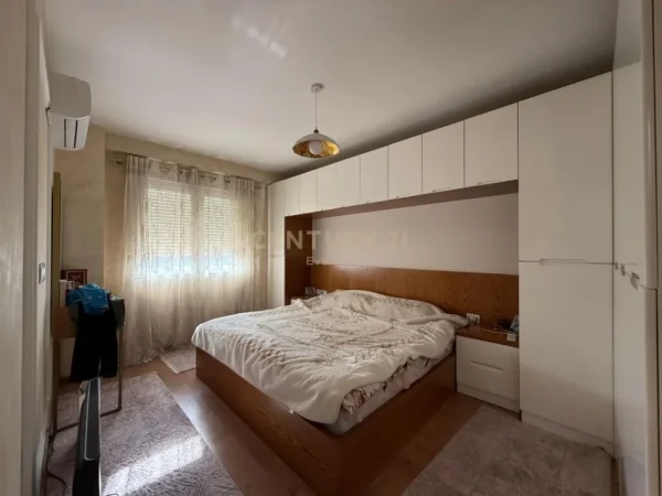 Tirane, shes apartament 3+1+Aneks+Ballkon Kati 6, 120 m² 222.000 € (RRUGA 5 MAJI)