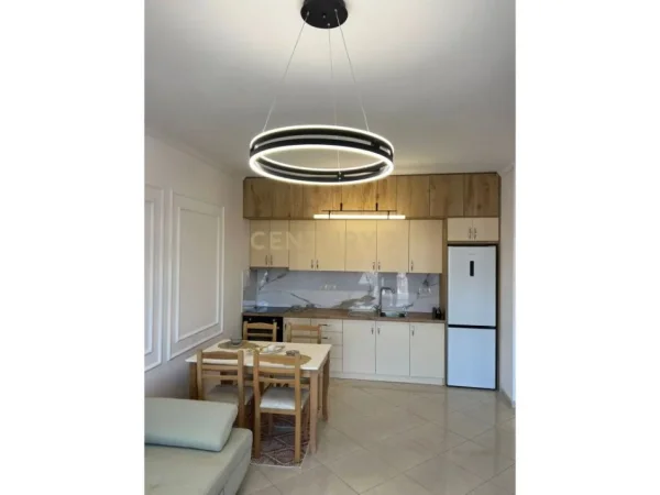 Tirane, shes apartament 2+1+Aneks+Ballkon Kati 8, 98 m² 143.000 € (Rezidenca Klensi)