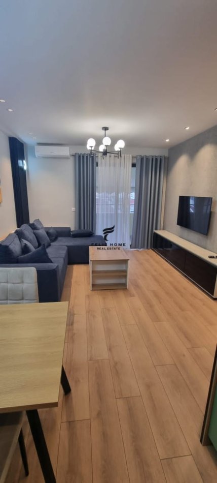 Tirane, jepet me qera apartament 2+1 Kati 2, 84 m² 600 € (LAPRAKE)