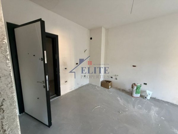 Tirane, shitet apartament 1+1 Kati 4, 66 m² 79.404 € (Paskuqan)