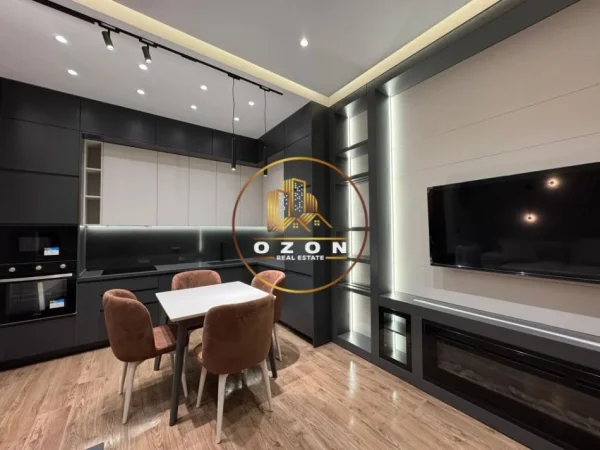 Apartament luksoz 1+1 për qira tek Kompleksi Delijorgji, Rruga e Kavajës!