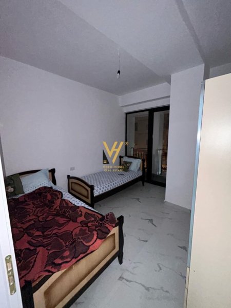 Tirane, jepet me qera apartament 2+1+Ballkon Kati 1, 110 m² 510 € (UNAZA E RE)