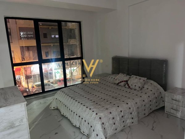 Tirane, jepet me qera apartament 2+1+Ballkon Kati 1, 110 m² 510 € (UNAZA E RE)