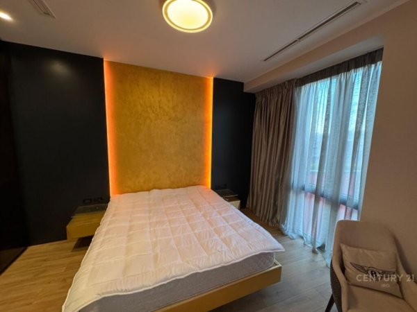 Tirane, jepet me qera apartament 1+1+Aneks+Ballkon Kati 7, 88 m² 1.300 € (Park Gate)
