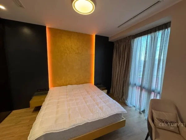 Tirane, jepet me qera apartament 1+1+Aneks+Ballkon Kati 7, 88 m² 1.300 € (Park Gate)