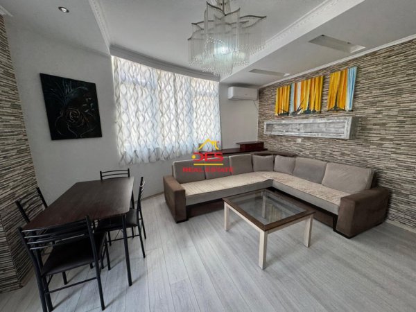 Vlore, jepet me qera apartament 1+1+Ballkon Kati 6, 70 m² 300 € (Rruga Gjergj Arianiti)