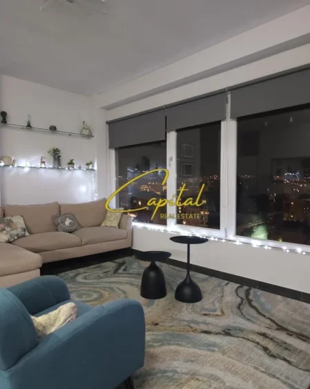 Tirane, jepet me qera apartament+verande | Penthouse 2+1 Kati 11, 90 m² 1.200 € (PAZARI I RI)