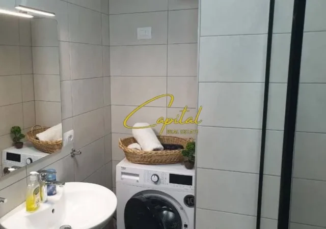 Tirane, jepet me qera apartament+verande | Penthouse 2+1 Kati 11, 90 m² 1.200 € (PAZARI I RI)