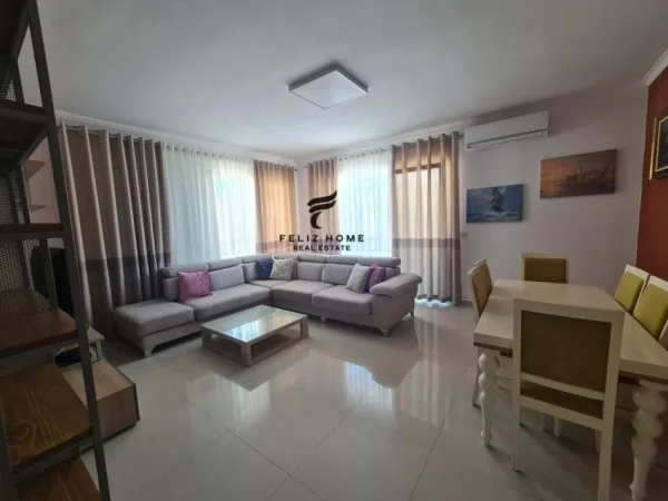 Tirane, jepet me qera apartament 3+1 Kati 2, 128 m² 800 € (KOPSHTI BOTANIK)