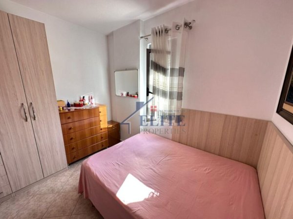 Tirane, jepet me qera apartament 2+1 Kati 6, 120 m² 600 € (Mine Peza)