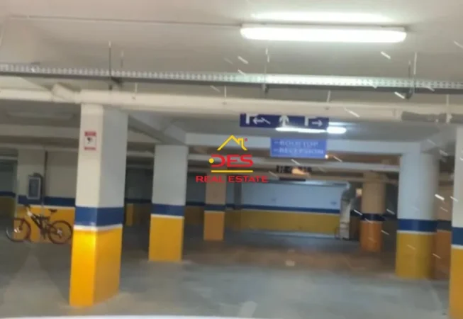 Vlore, shitet apartament 2+1+Ballkon Kati 1, 75 m² 165.000 € (Rruga Aleksandër Moisiu)