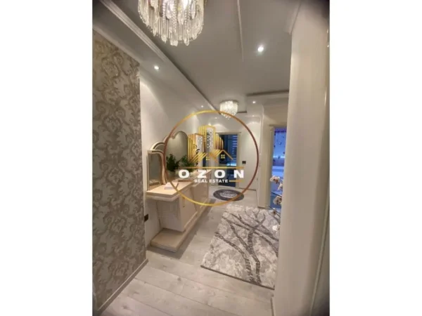 Apartament Ne Shitje 3+1+2 Prane UET/ PORCELAN.