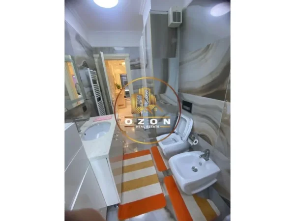 Apartament Ne Shitje 3+1+2 Prane UET/ PORCELAN.