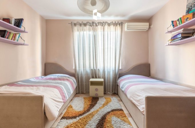 JEPET ME QERA: 3+1+Ballkon Kati 4, 183 m² 650€/MUAJ*****  ( 📍 Myslym Shyri - Bar London)