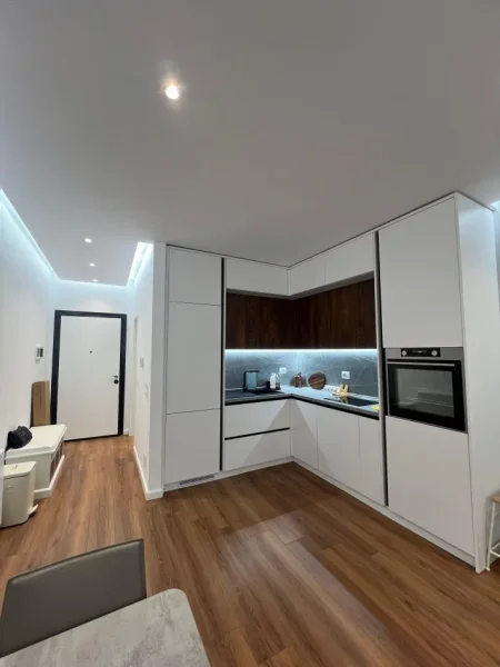 Tirane, shes apartament 1+1 Kati 6, 74 m² 159.000 € (Ish Fusha e Aviacionit)