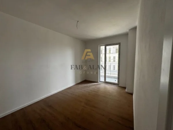 Tirane, shitet apartament 2+1 Kati 1, 112 m² 108.000 € (Univers City, QTU)